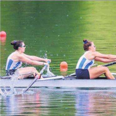 Souverän den Titel geholt - Olivia Roth (rechts) ist Schweizer Meisterin. Bild: zg