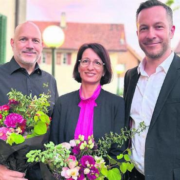 Verantwortung tragen - GLP-Mutschellen Co-Präsident Lukas Huber (rechts) freut sich über die Nominationen von Patrik Luther und Petra Oggenfuss Feldgrill. Bild: zg