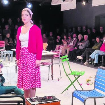 Was sind unsere Werte wert? - Die Handlung von «Väter und Söhne» steigert sich zum Schluss in schreckliche Verflechtungen und turbulente Szenen. Bild: Gianna Schläpfer