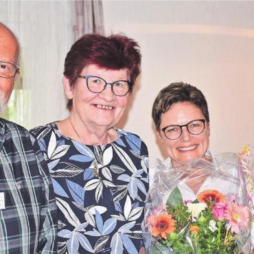 «Viel Aufbauarbeit geleistet» - Die scheidende Koordinatorin Susanne Stulz (2. von links) mit den Projektverantwortlichen (von links) Hans Gysel (Widen), Eveline Scherrer (Oberwil-Lieli) und Nick Wettstein (Berikon). Bild: Erika Obrist