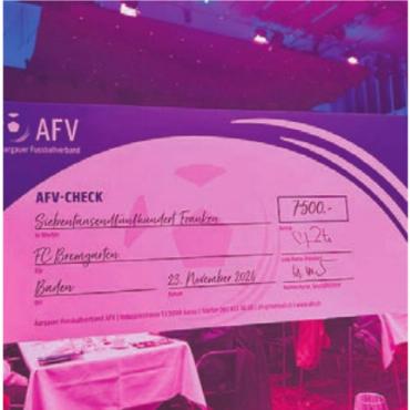 Das Freiamt räumt ab - Der FC Bremgarten erhielt den Award für den vorbildlichsten Verein. Bild: zg