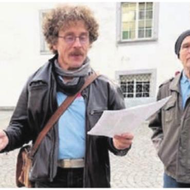 Dachs in Löwen-Fussstapfen - BT lädt zum Rätseln in die Altstadt. Bild: zg