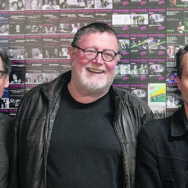 Zurück zu den Ursprüngen - Vor dreissig Jahren startete der Verein «KulaK» mit der Organisation von New-Jazz-Konzerten. Heute bilden (von links) Stefan Schmidlin (Veranstaltung), Ernst Hofstetter (Präses) und Andy Wettstein (Öffentliches) den Vorstand . Bild: zg