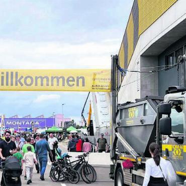 Tag voller Überraschungen - Der imposante Neubau der Römer AG steht jetzt neu zwar auf Villmerger Boden. Der Weg dahin ist für die Wohler Benutzer aber nur unwesentlich länger geworden.