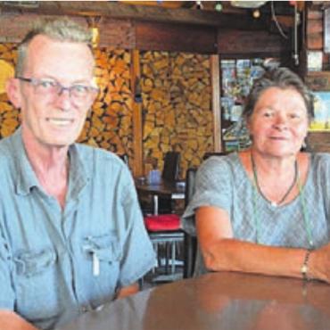 Auflagen führen zum Aus - Heinz Selm und Manuela Koller. Bild: rwi