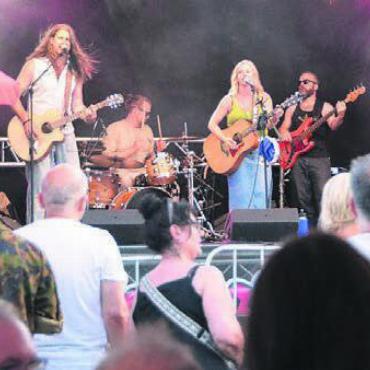 Gelungener Auftakt - «Henry’s House Band» sorgte für gute Stimmung.