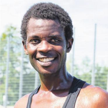 Cooler und hitziger Lauf - Sieger Eric Muthomi Riungu aus Berikon.