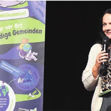 Kompass und Navigation für den Alltag - Die Co-Geschäftsleitung zeigte auf, wie der VJF in die Zukunft geführt wird. Im Bild Karin Stoll.