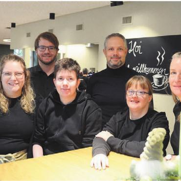 Gelebtes Miteinander - Freuten sich, dass es endlich losgeht mit dem Café Hoi (von links): Lara Brand, Marcel Meyer, Noah Zurfluh, Jonas Meier, Olivia Ingold und Sandra Hüsken.