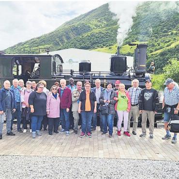 Jubiläumsreise in die Alpen - Die Klubmitglieder waren mit dem historischen Dampfzug unterwegs. Bild: zg