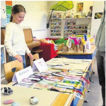 Das Wir-Gefühl gefestigt - Ob Buchzeichen oder Glückssteine – das Angebot in der Papeterie war gross.