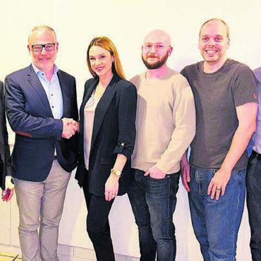 Die Liberale Stimme der Region sein - Sie bilden den Vorstand der Regionalpartei FDP Bremgarten-Zufikon: (v. l. n. r.): Kurt Funk (Zufikon), Peter Werder (Hermetschwil), Jenny Gerber (Oberwil-Lieli), Martin Spengler (Eggenwil), Cyril Lilienfeld (Bremgarten), Hans Hubschmid (Zufikon). Bild: zg