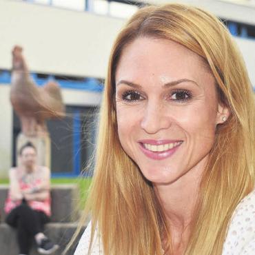 «Vielfalt ist ein Reichtum» - Schweizer Tugenden stellte Festrednerin Jennifer Ann Gerber ins Zentrum ihrer Ansprache zum Nationalfeiertag. Bild: Erika Obrist