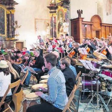 Die fünf Jahreszeiten - Die Musikschule Bremgarten wird ihr Können präsentieren. Bild: zg