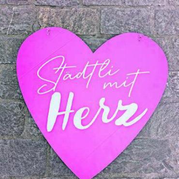 Pinke Altstadt - Bremgarten und seine Geschäfte präsentieren sich herzlich.