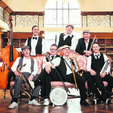 Warm ums Herz und viel Jazz - Wie der Name «Jazz Tube» verspricht («e Tube voll Jazz): Dieses Septett klingt perfekt nach New Orleans und kommt doch aus der Schweiz. Bilder: zg