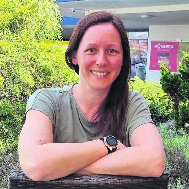Vorhang auf, Manege frei - OK-Präsidentin Sara Roths Vorfreude auf das Jugendfest ist gross. Die Vorbereitungen laufen. Das Organisations-Team hat attraktive Angebote für Kinder und Erwachsene zusammengestellt. Bild: Verena Anna Wigger