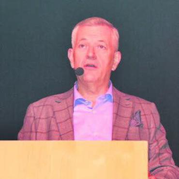 «Wir machen weiter» - Gemeindeammann Daniel Stark begrüsst die Zufiker Bevölkerung im neuen Jahr.