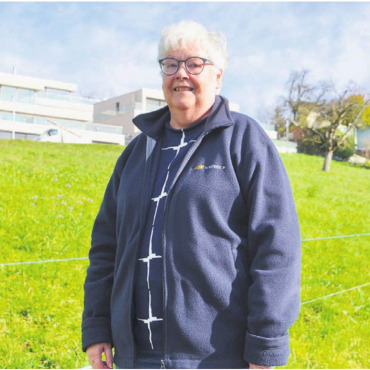 Zweites Standbein schaffen - Filetstück oberhalb des Friedhofs: Myriam Bürgisser hat das Potenzial der Parzelle Rebberg erkannt. Bilder: Thomas Stöckli