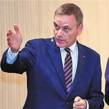 «Wie ein gutes Arbeitszeugnis» - Souveräne Wiederwahl: Regierungsrat Jean-Pierre Gallati aus Wohlen. Bild: awa