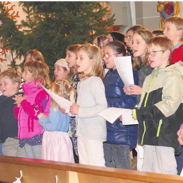 Auftakt zum Weihnachtsfest - Auch der Sängernachwuchs – der Immanuel-Kinderchor – wusste zu begeistern.