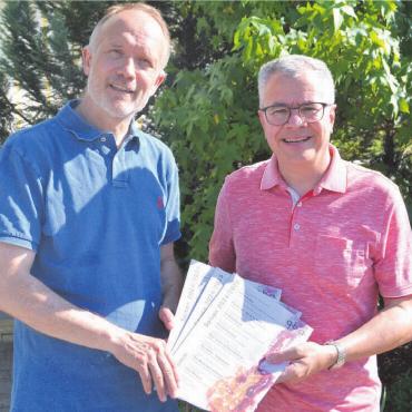 Wieder meist ohne Strom - Sie freuen sich auf die neue qba-Saison: Presseverantwortlicher Michael Lang (links) und qba-Präsident Kornel Scherrer. Bild: Roger Wetli