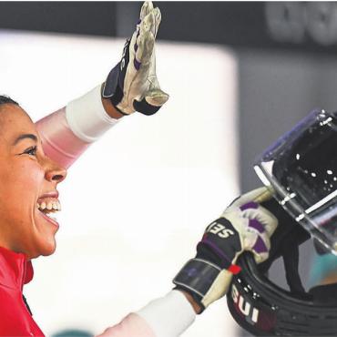 Auf Eis gelegt - Sie hat viel erreicht in den letzten Jahren. Doch nun verabschiedet sich die Olympionikin Melanie Hasler vom Bobsport. Bild: IBSF