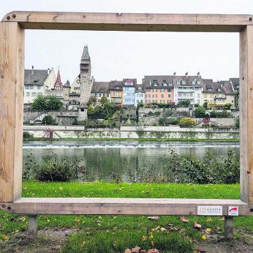Die Weichen gestellt - Neue Rahmenbedingungen für Bremgarten: Die Bevölkerung sagt an einer ausserordentlichen Gemeindeversammlung Ja zur Revision des Regelwerks, das die Bedingungen rund ums Bauen, Nutzen und Planen auf Gemeindegebiet festlegt. Bild: Marco Huwyler