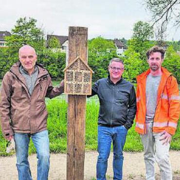 «Nun ist die Natur am Zug» - Die Verantwortlichen der Stadt schaffen Biodiversität. Bild: huy