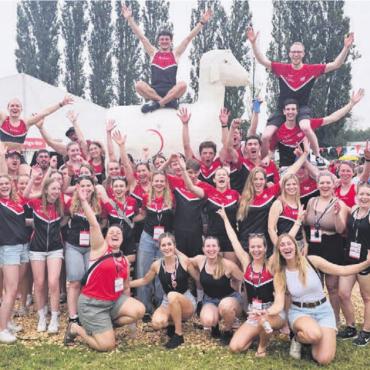 Unvergesslich trotz Wetterpech - Der TV Wohlen erlebte am Kreisturnfest eine gute Zeit. Sie brillierten durch ihre selbst gebaute Unterkunft. Bilder: zg
