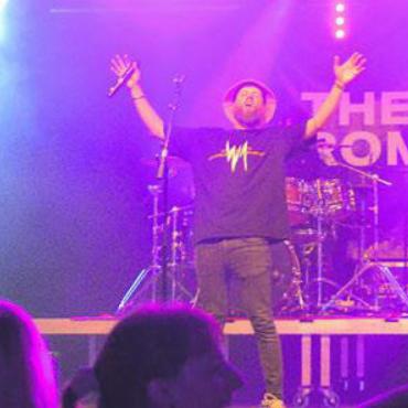 Fantastisch gefeiert - Die Band «The Two Romans» überzeugte mit ihrem eigenwilligen Pop-Rock.