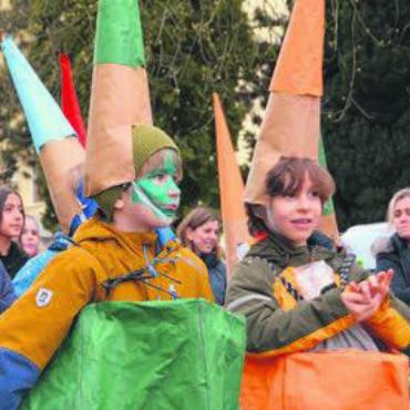 Einfach Fasnacht – einfach Spass - Viele Arbeitsstunden wurden in die Kostüme investiert. Es hat sich gelohnt.