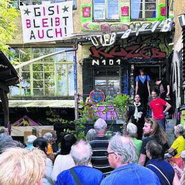 Brücken geschlagen - Im KuZeB wurden zwei Welten miteinander verbunden. Bild: zg
