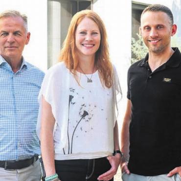 Niemand will in den Gemeinderat - Sie bilden aktuell den Gemeinderat von Fischbach-Göslikon: (v. l.) Stephan Gsell, Vizeammann Thomas Rohrer, Frau Gemeindeammann Renate Ballmer, Martin Iten, Claudia Long. Thomas Rohrer demissioniert auf Ende Jahr, weshalb Ersatzwahlen bald stattfinden. Bild: zg