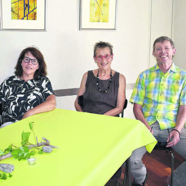 Haus und Kultur würdigen - Der Vorstand des Kulturvereins Berikon organisiert das Jubiläumsfest zu 20 Jahren Bürgisserhus: (von links) Corinne Wagner, Nelly Meier, Elsbeth Wyss und Fredi Kaufmann. Bilder: zg