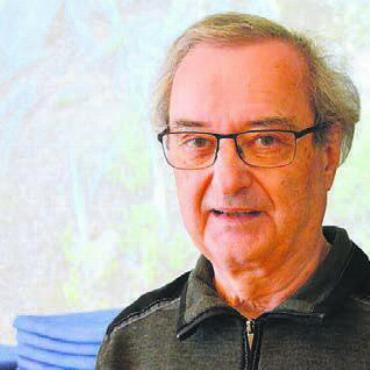 Würde gegeben - Der Wider Bruno Zeltner war elf Jahre als Gefängnisseelsorger tätig. Nun blickte er am Frühstückstreff in Widen auf diese Zeit zurück. Bild: rwi