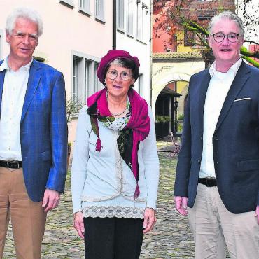 Potenzial ist vorhanden - Die Gemeindeammänner (von links) Peter Spring (Widen), Raymond Tellenbach (Bremgarten), Rosmarie Groux (Berikon), Reto Bissig (Rudolfstetten-Friedlisberg)und Daniel Stark (Zufikon) setzen mit dem Projekt «Kleeblatt» einen Sparauftrag der Bevölkerung um. Bild: Erika Obrist