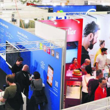 Begeisterung überall - Die Aussteller freuten sich über die vielen Besucher. Direkt an der «mega24» Geschäfte zu machen, stand nur selten im Vordergrund. Wichtiger war, längerfristig neue Kunden zu gewinnen und bestehende Kunden zu behalten.