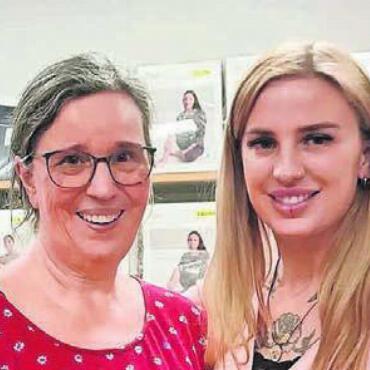 «Danke an all die treuen Seelen» - Dorit Hartmann mit Tochter Leonie. Schweren Herzens müssen sie sich Bild: huy