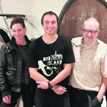 «Was kann der FAB für Dich tun?» - Das Konzeptteam (v. l.): Claudia Brand (Finanzen), Simone Meier (Grafik), Sebastian Hampl (FAB-Präsident), Ralph Nikolaiski (City-Manager), Rita Vogt (wichtigste Frau im Hintergrund). Bild: zg