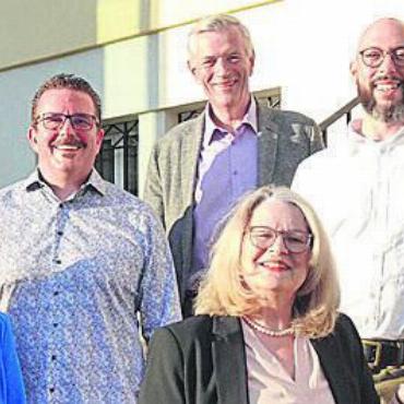 Als Team gewachsen - Sie treten für eine weitere Amtsperiode an (v. l.): Natascha Brunold, Reto Knecht, Gemeindeammann Daniel Stark, Gabriela Bereuter und Vizeammann Boris Sommer. Bild: zg