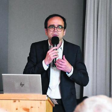 Voraussetzung für Zukunft schaffen - Geschäftsführer Michael Dubach freut sich, wie viel sein Team aus Klienten und Fachkräften gemeinsam zu leisten vermag. Bilder: Verena Anna Wigger