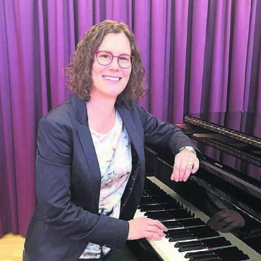Musik-Kabarett «Lebens(T)räume» - Steffi Bieri wir ihr Musikkabarett aufführen. Bild: zg