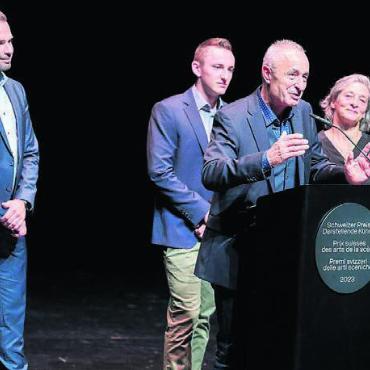 Mehr als bloss zwei Monate - Zirkusdirektor Johannes Muntwyler dankte allen, die in den letzten fast 40 Jahren beigetragen haben, dass es den Circus Monti noch immer gibt.
