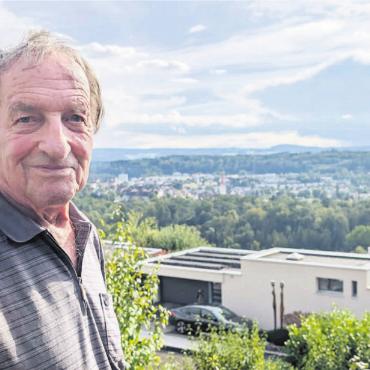 Bremgartens Architekt - Von zu Hause aus hat Othmar Schaufelbühl einen wunderbaren Blick auf sein Bremgarten. Viele der Gebäude dort hat er selbst entworfen und/oder mitgestaltet. Bild: Marco Huwyler