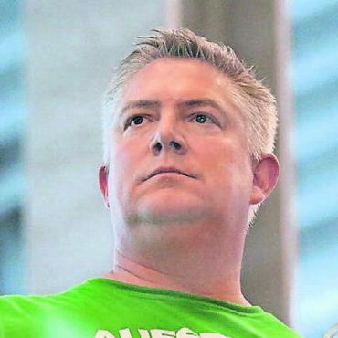 Probleme, Gerüchte und Rücken - Mutschellen-Präsident Pitsch Müller und Muri-Trainer Mimmo Di Simone waren früher Gegenspieler. Müller hofft, dass seine Mutscheller dem Gegner das Leben schwer machen werden. Danach soll in der Pause etwas Ruhe einkehren.