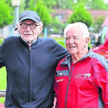 Olympionike und tolle Geschichten - Die Wohler Laufikone Chabi Burkart (rechts) mit dem Villmerger René Meyer.