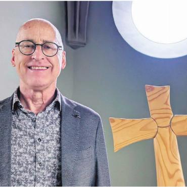 «War bereit, für Gott zu sterben» - Ruedi Bertschi verlässt am Sonntag die Bremgarter Kanzel für immer. «Es ist schon gut, dass es jetzt mal fertig ist», sagt der baldige Pensionär. Bild: Marco Huwyler