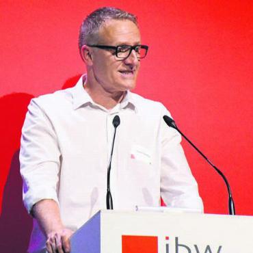 «Ich setze auf meine Qualitäten» - Gemeindeammann Arsène Perroud. Die Aufnahme stammt von der erst kürzlich durchgeführten Veranstaltung «ibw persönlich». Bild: dm