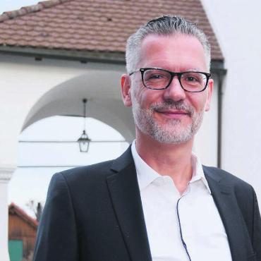 Zeit des Wandels - Michael Jablonowski sieht sich als Prediger und möchte helfen, einen Wechsel in der Katholischen Kirche am Mutschellen durchzuführen. Bild: Roger Wetli